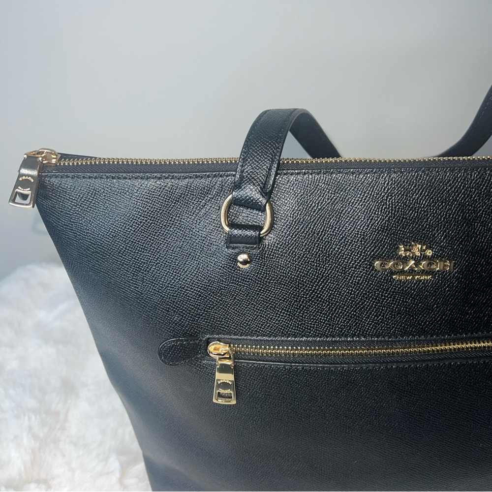Coach Black Leather Tote Bag - Picture 8 of 10